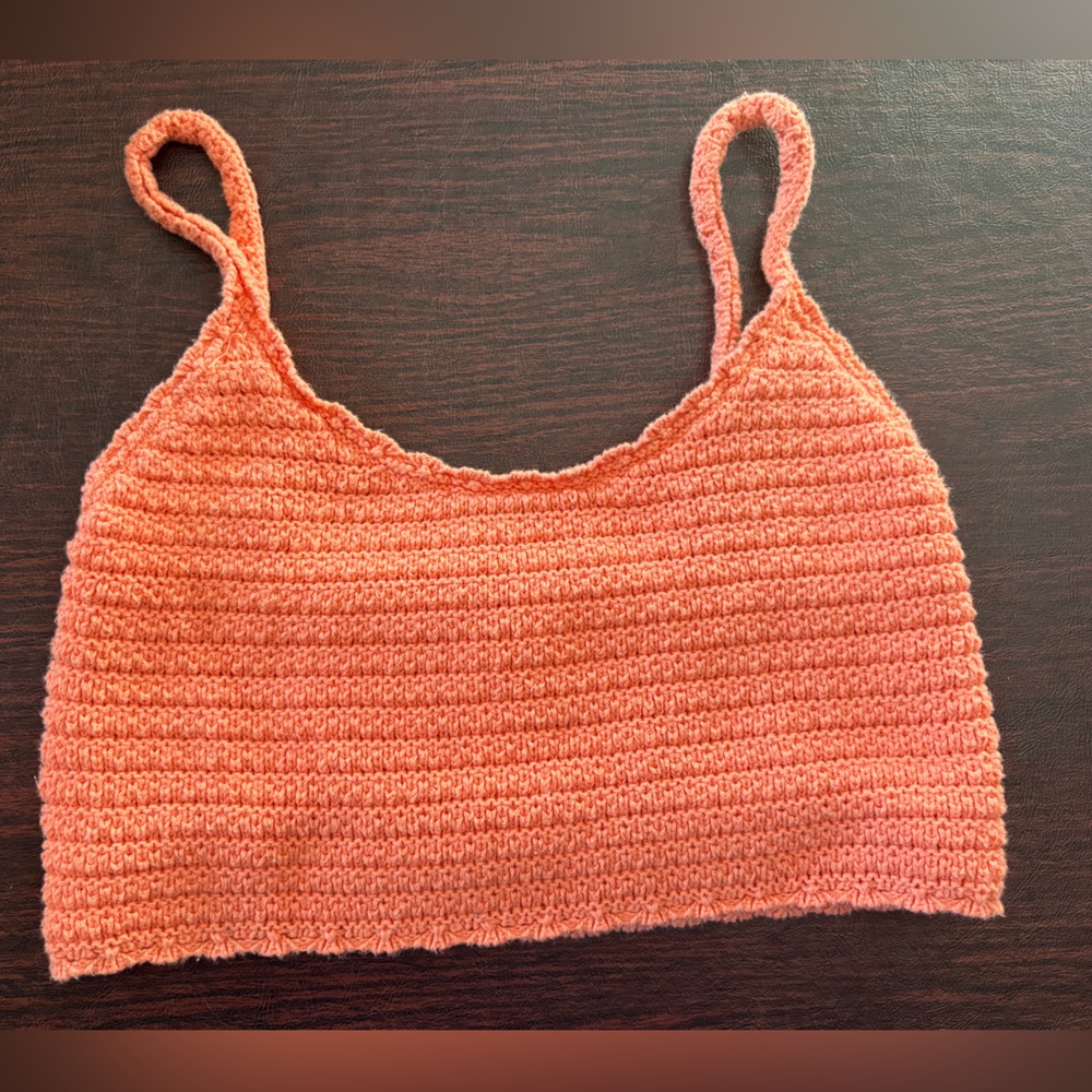 Women’s size XS Aerie crochet style crop top